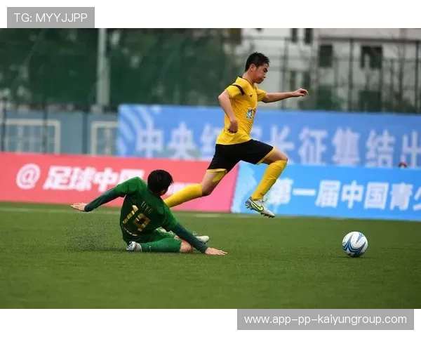 成都俱乐部推出青训补贴计划，基层足球获关注