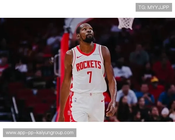 火箭强势连胜，阿门和申京大放异彩，杜兰特状态起伏——NBA新王朝的崛起与调整