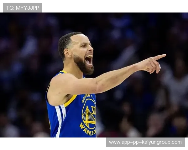 勇士夹击到位,逼得对手强投